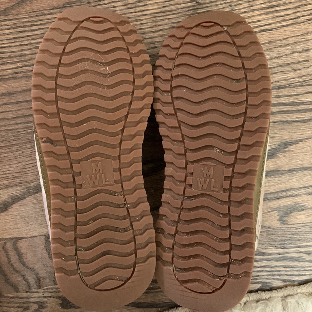 Madewell Cream and White Quilted Sneakers - Picture 8 of 10
